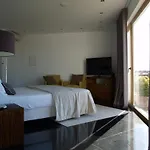 莫里奴别墅酒店 4* 劳林哈